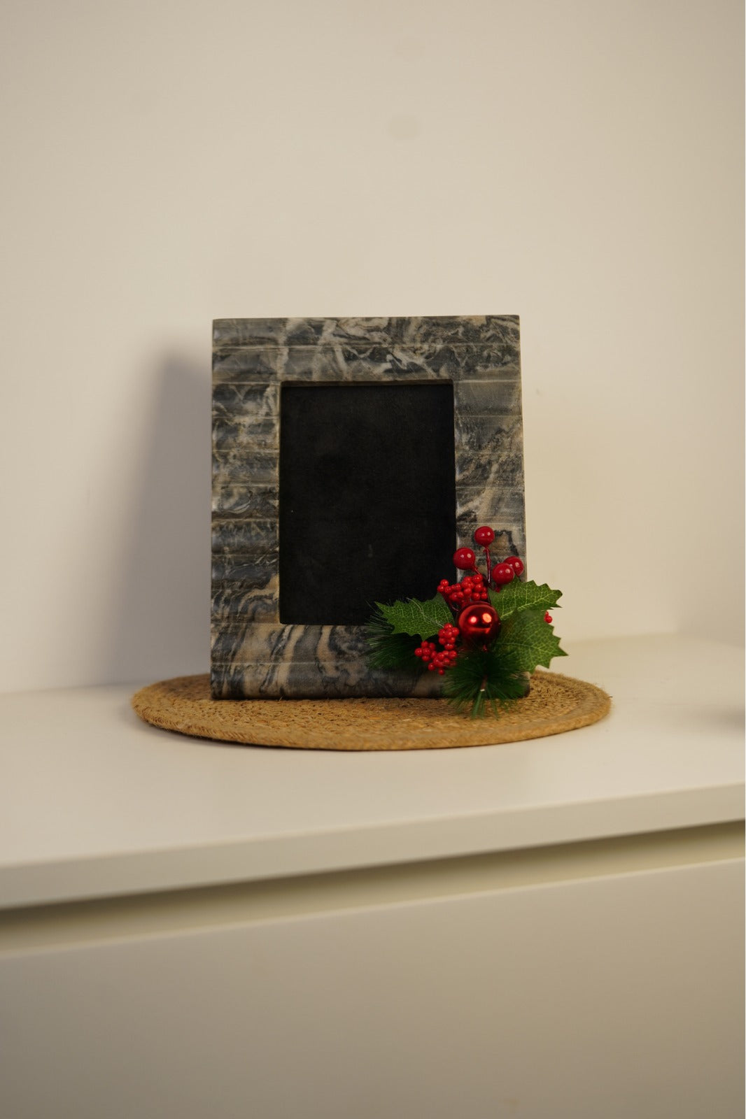 Eclat marble frame