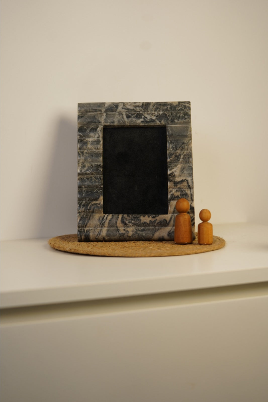 Eclat marble frame